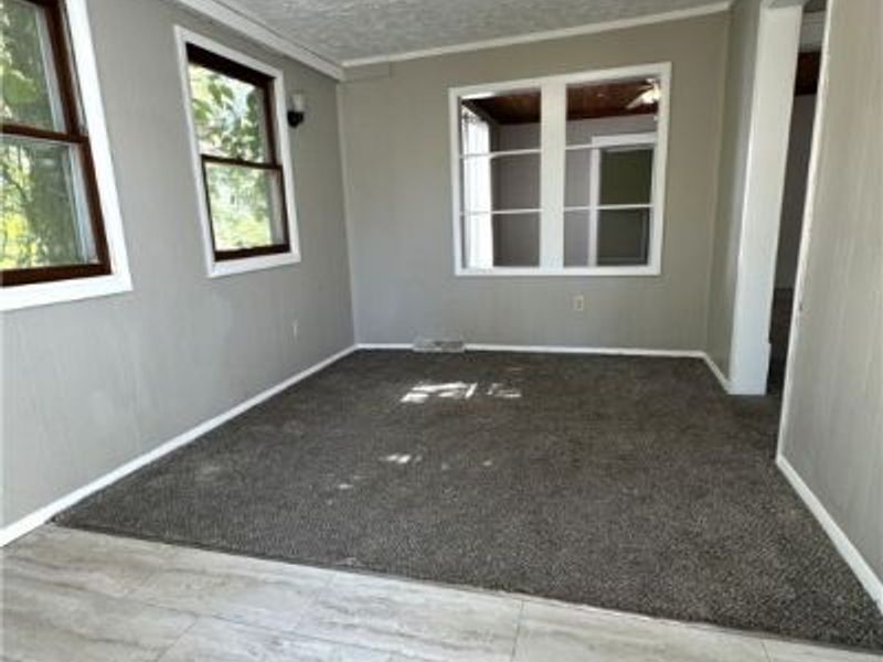 2134 7th Street SW, Akron, OH 44314 Photo 3