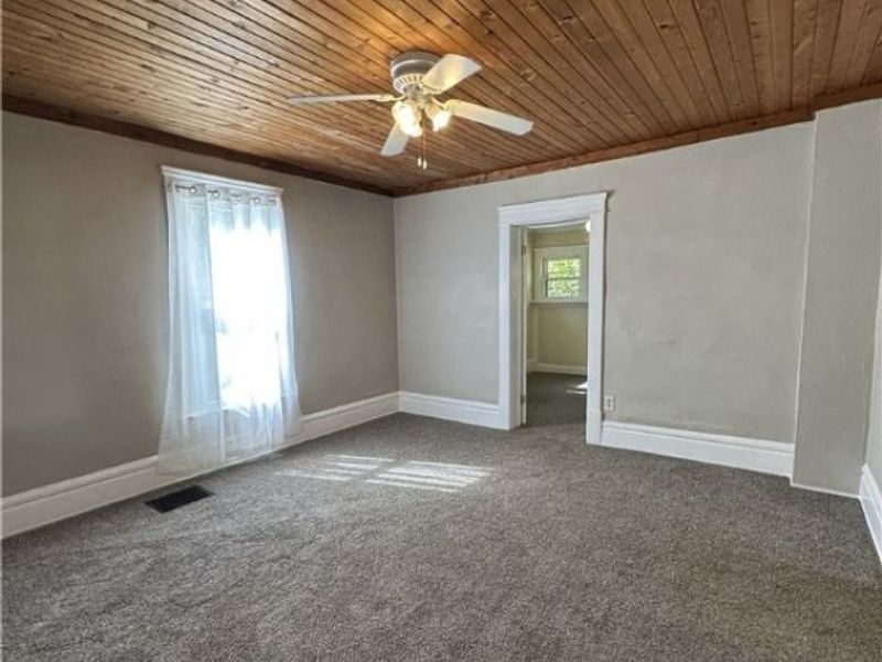 2134 7th Street SW, Akron, OH 44314 Photo 6