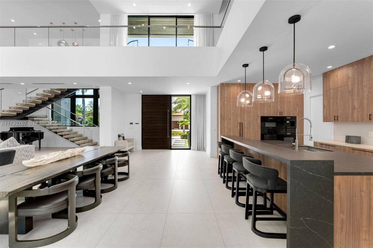 13180 Old Cutler Rd, Pinecrest, FL 33156 Photo