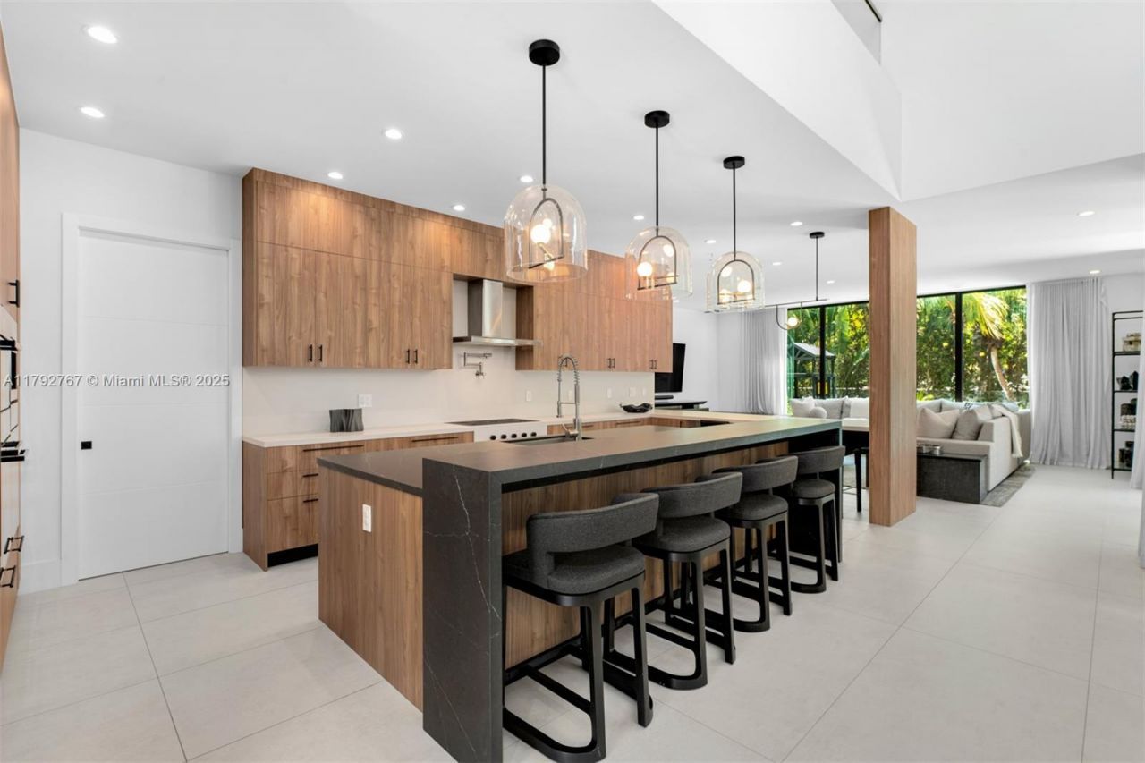 13180 Old Cutler Rd, Pinecrest, FL 33156 Photo