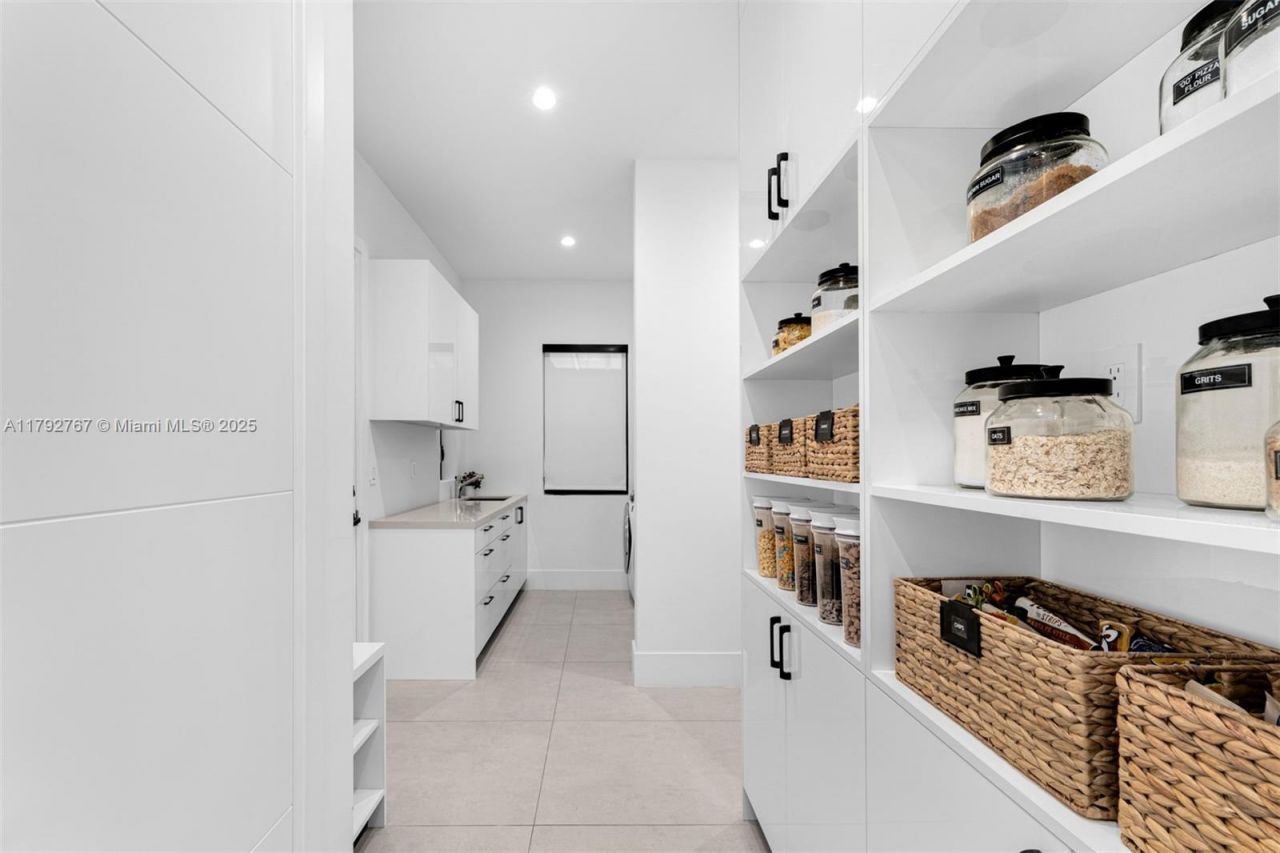 13180 Old Cutler Rd, Pinecrest, FL 33156 Photo