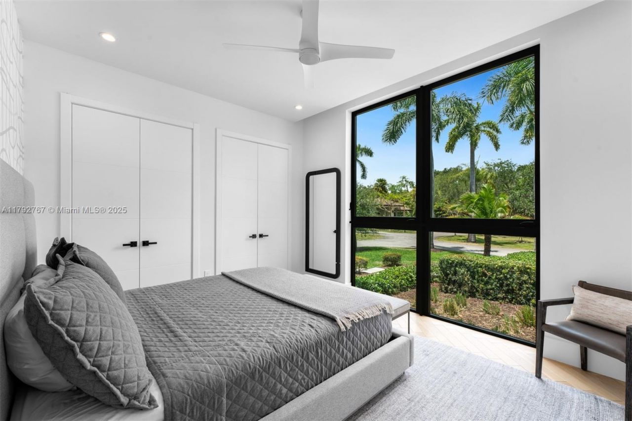 13180 Old Cutler Rd, Pinecrest, FL 33156 Photo