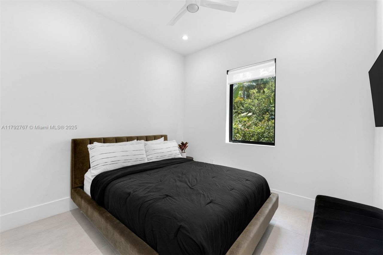 13180 Old Cutler Rd, Pinecrest, FL 33156 Photo