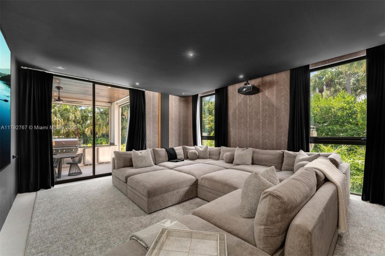 13180 Old Cutler Rd, Pinecrest, FL 33156 Photo