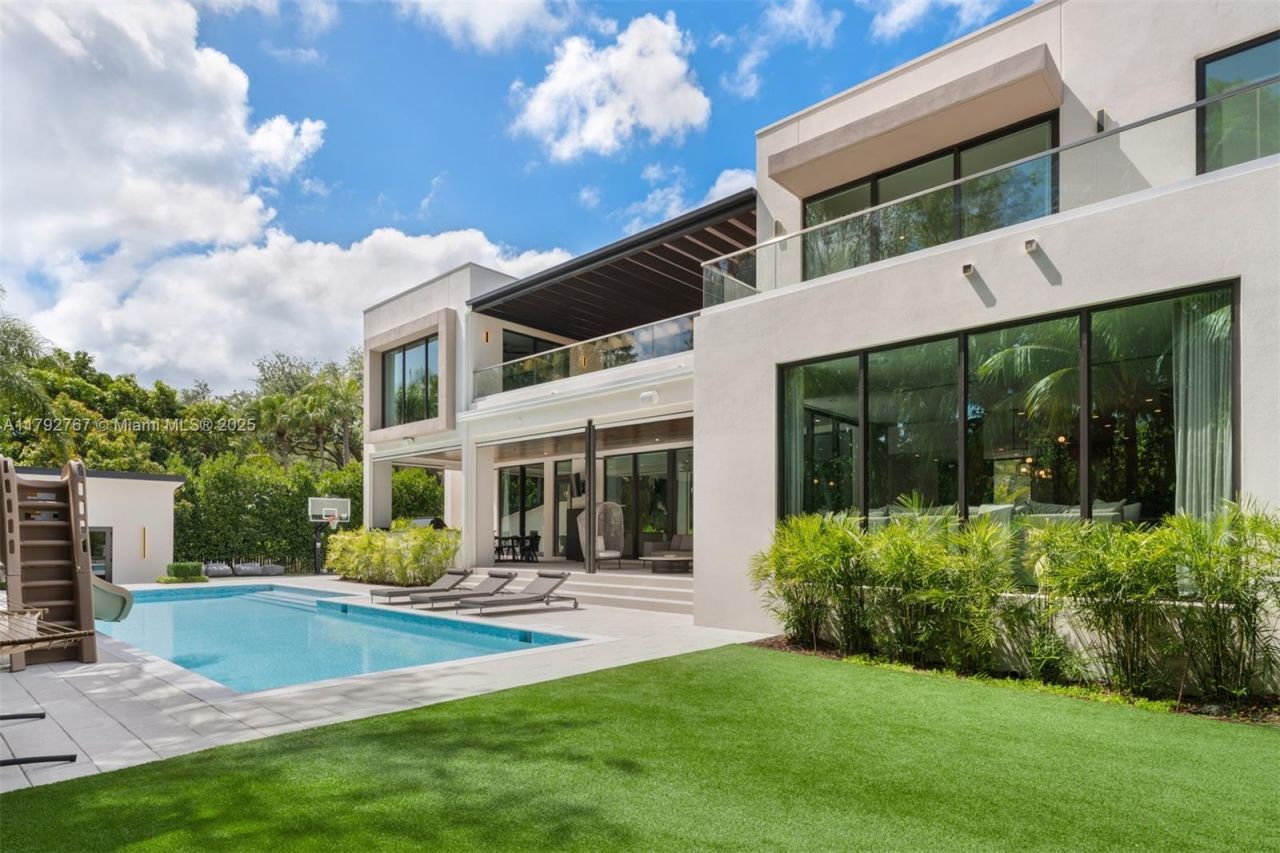 13180 Old Cutler Rd, Pinecrest, FL 33156 Photo