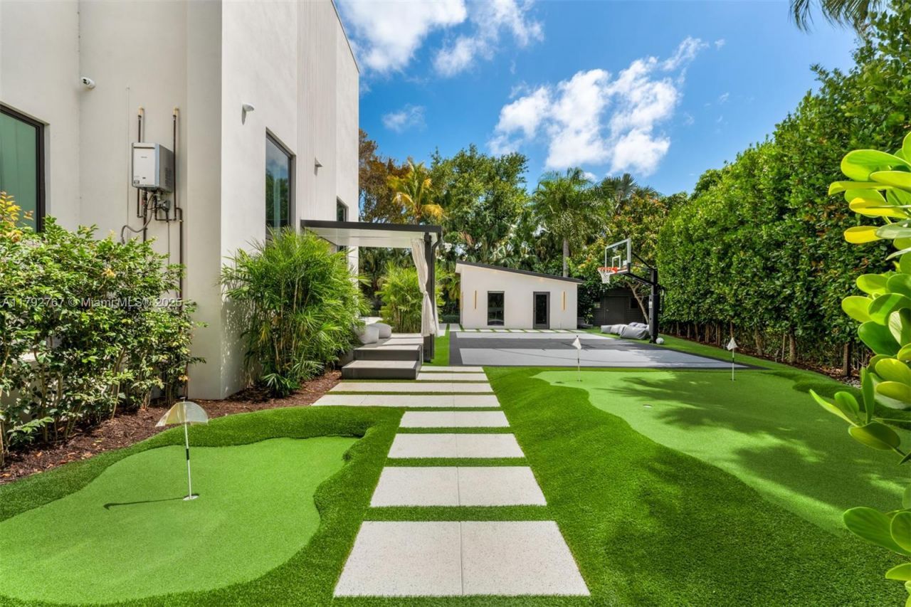 13180 Old Cutler Rd, Pinecrest, FL 33156 Photo