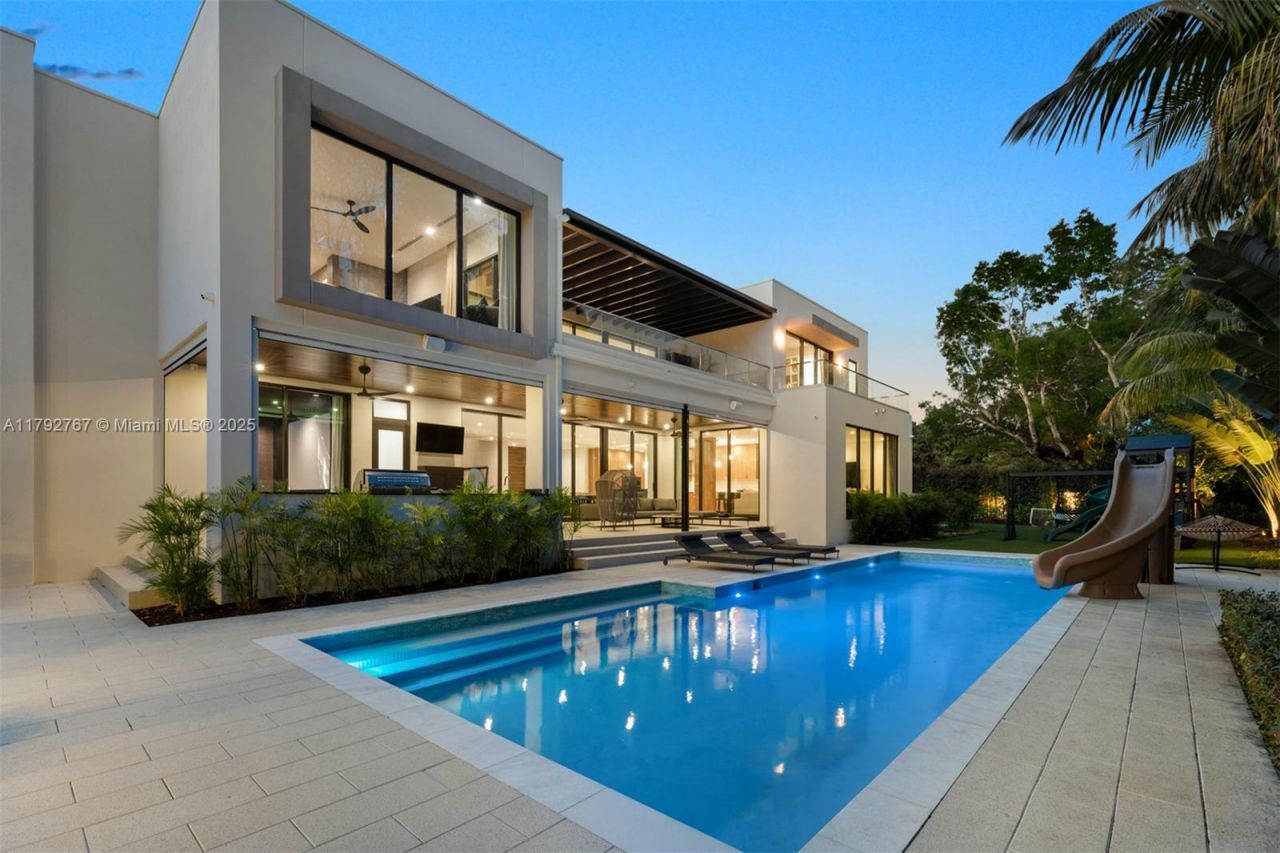 13180 Old Cutler Rd, Pinecrest, FL 33156 Photo