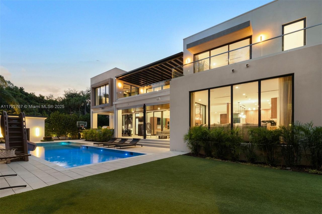 13180 Old Cutler Rd, Pinecrest, FL 33156 Photo