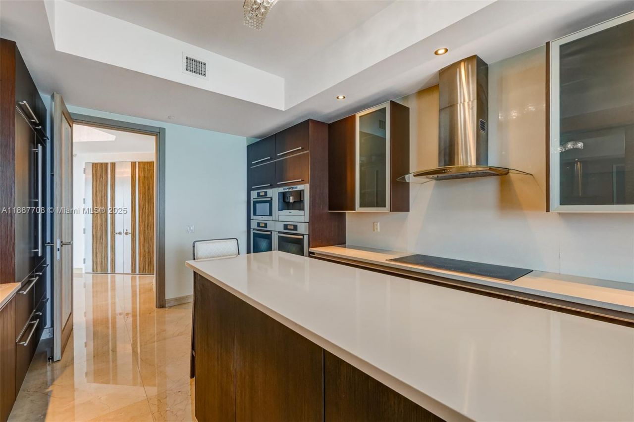 2711 S Ocean Dr, Unit 3705, Hollywood, FL 33019 Photo