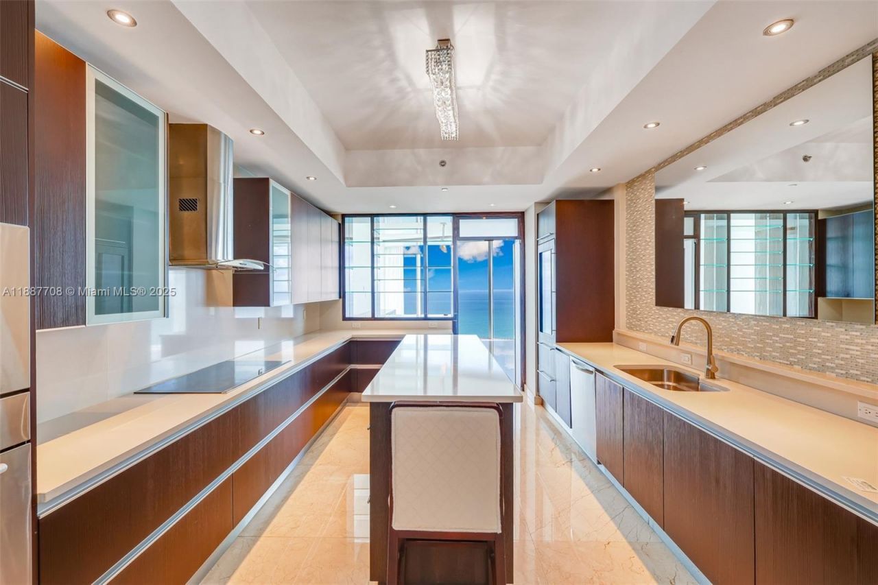 2711 S Ocean Dr, Unit 3705, Hollywood, FL 33019 Photo