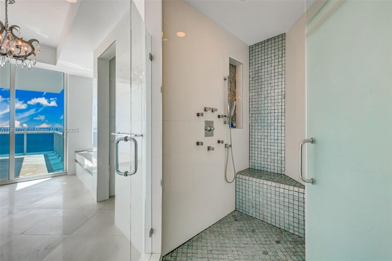 2711 S Ocean Dr, Unit 3705, Hollywood, FL 33019 Photo