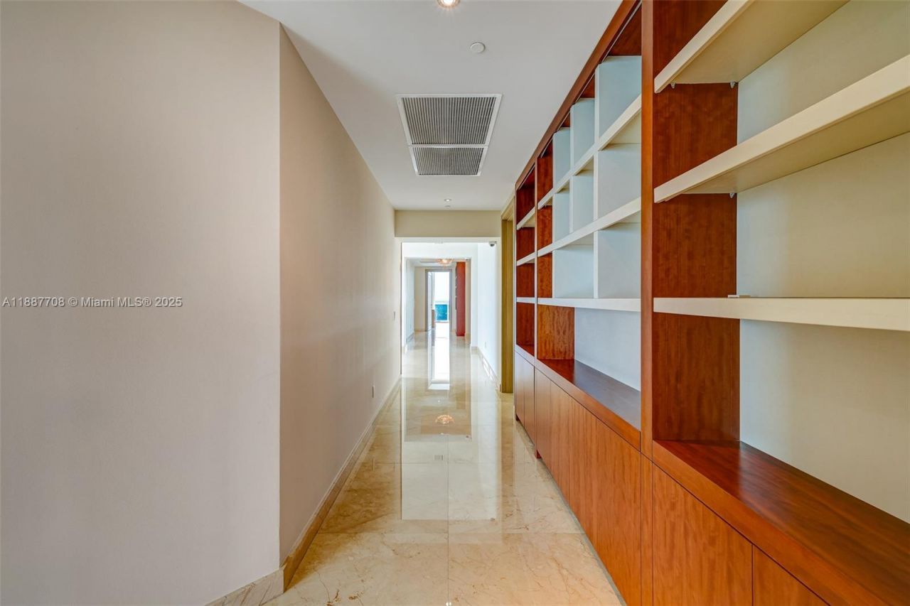 2711 S Ocean Dr, Unit 3705, Hollywood, FL 33019 Photo