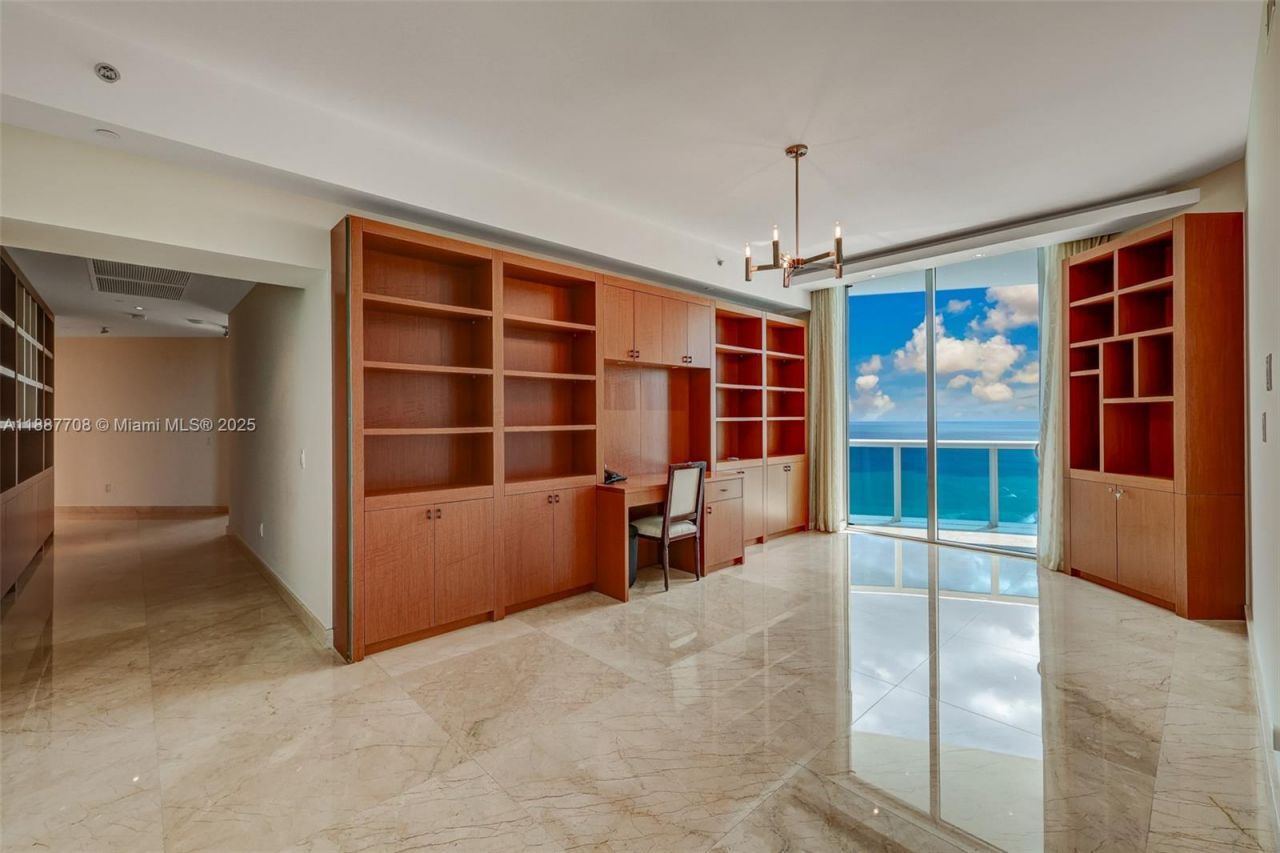 2711 S Ocean Dr, Unit 3705, Hollywood, FL 33019 Photo