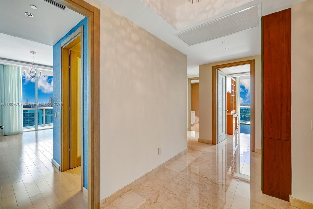 2711 S Ocean Dr, Unit 3705, Hollywood, FL 33019 Photo