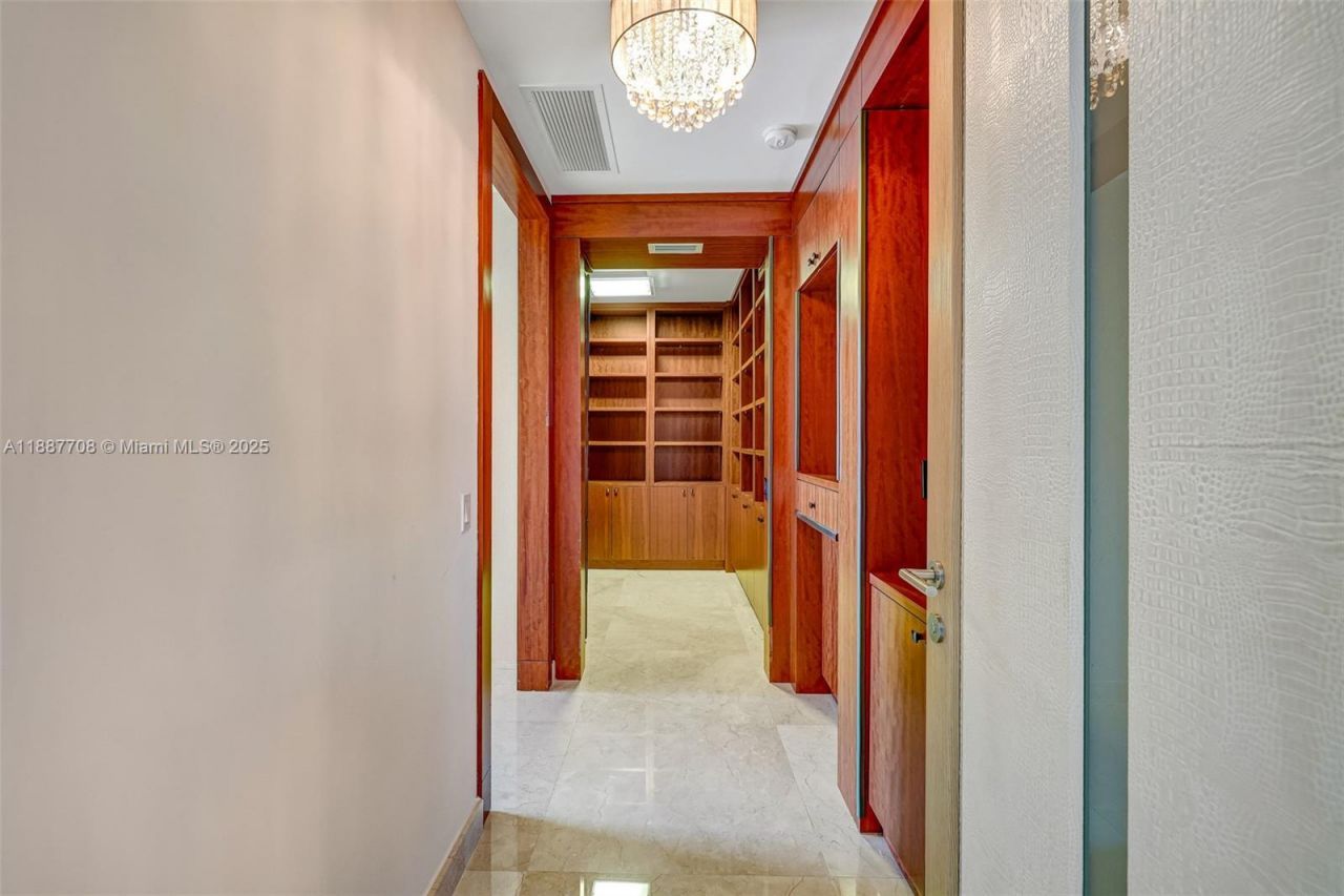 2711 S Ocean Dr, Unit 3705, Hollywood, FL 33019 Photo