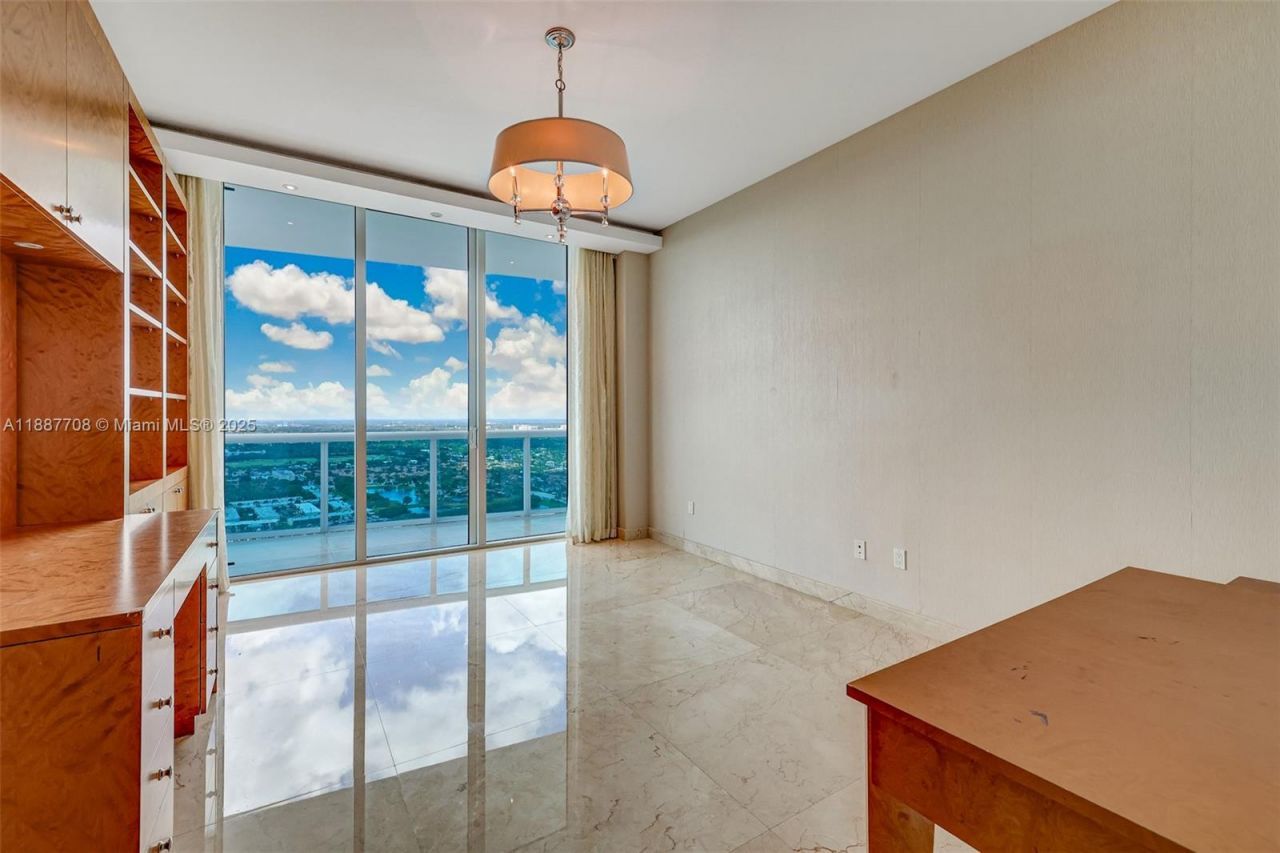 2711 S Ocean Dr, Unit 3705, Hollywood, FL 33019 Photo
