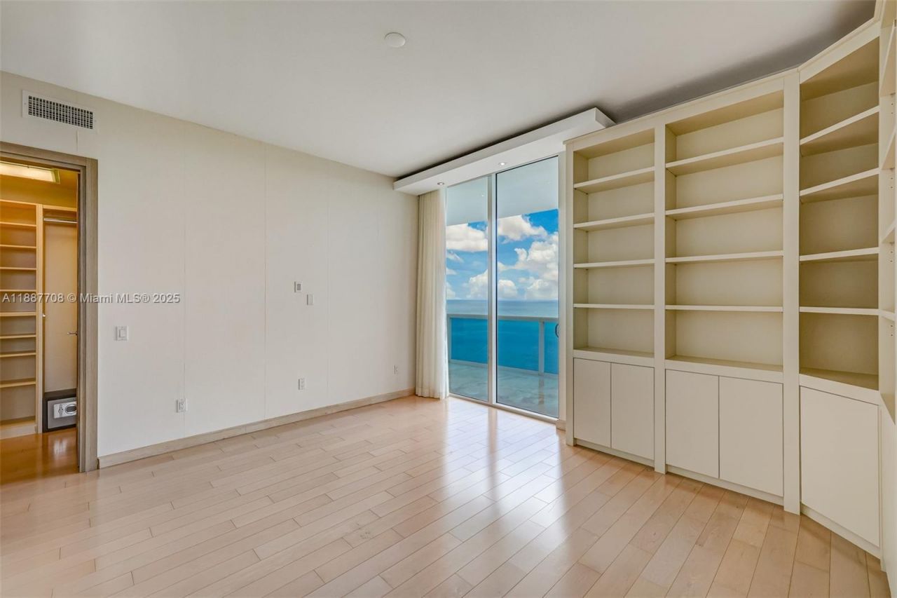 2711 S Ocean Dr, Unit 3705, Hollywood, FL 33019 Photo