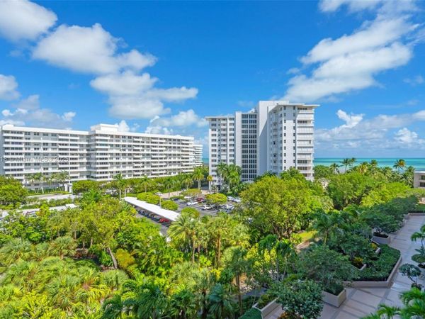 251 Crandon Blvd, Unit 625, Key Biscayne, FL 33149