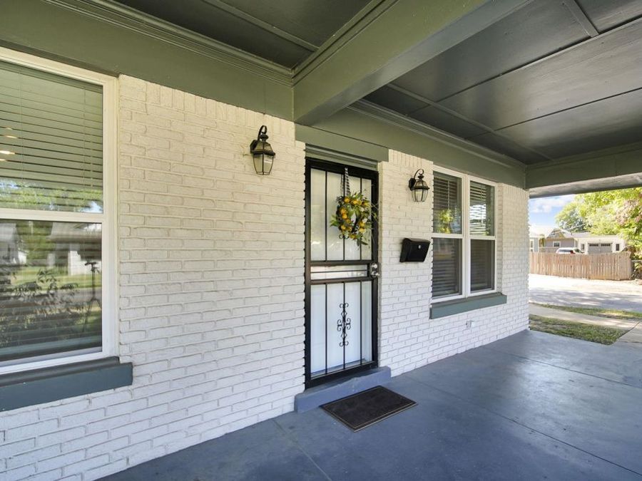 Property Image 4