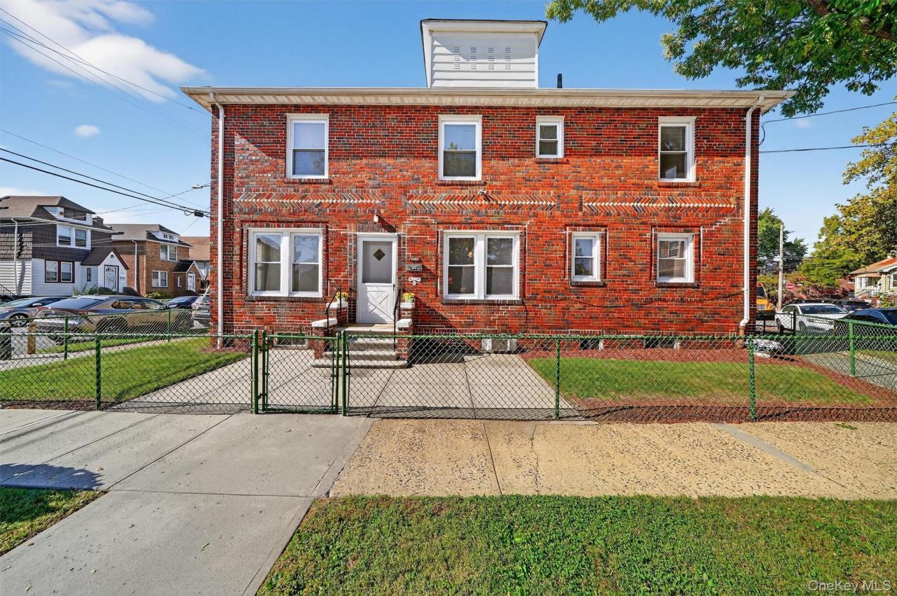 1451 Cornell Place, Bronx, NY 10461 Main Photo