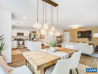 157 LOOKOVER TER, STUARTS DRAFT, VA 24477