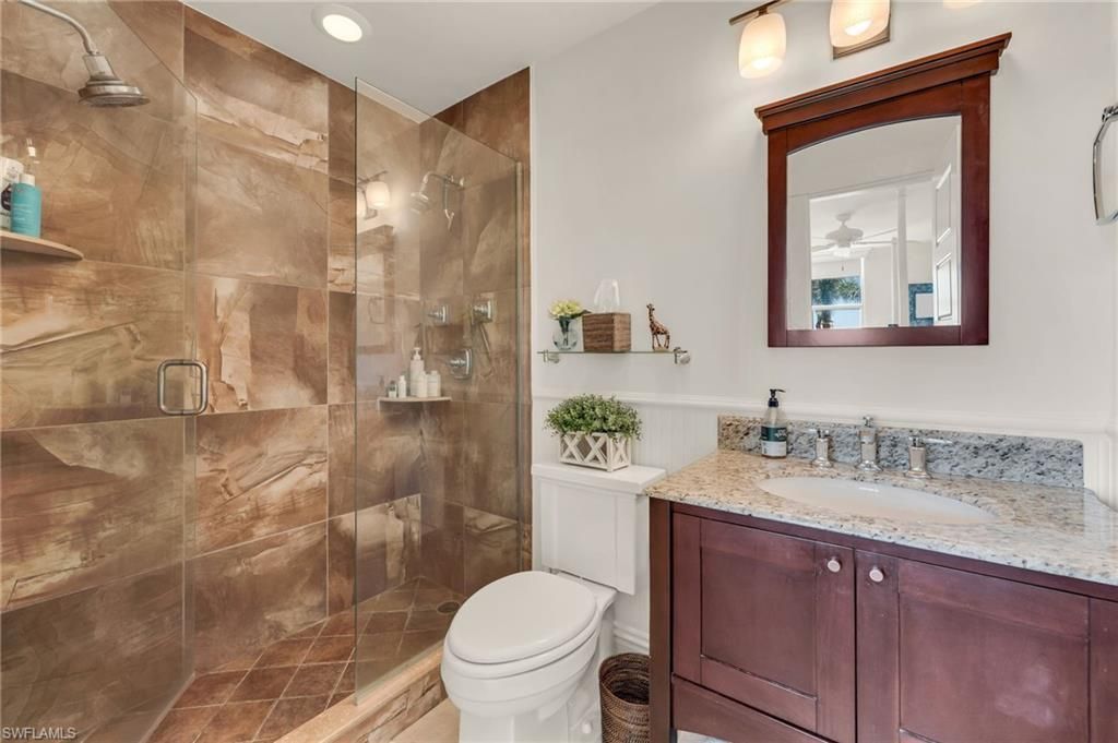 2121 Gulf Shore Blvd N, Unit 206, Naples, FL 34102 Photo