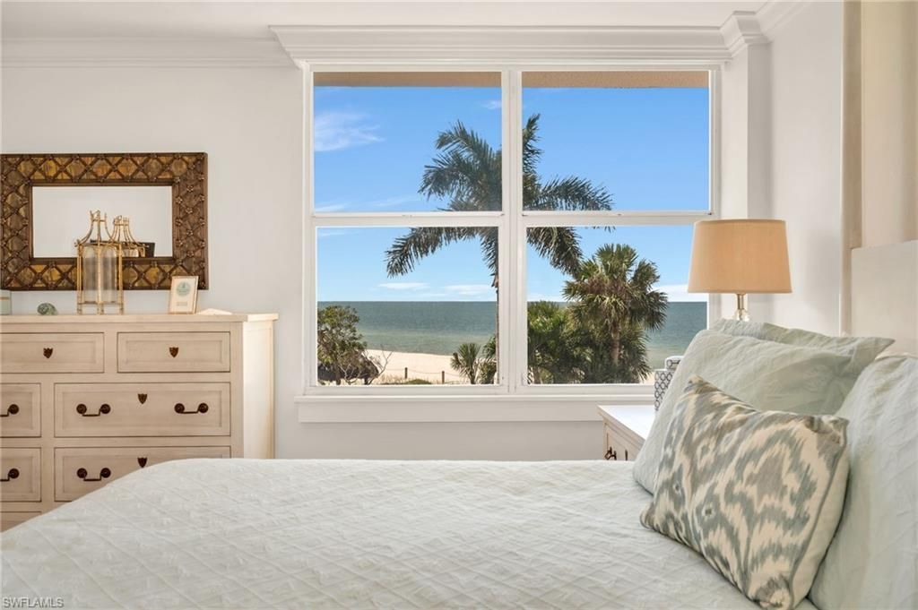 2121 Gulf Shore Blvd N, Unit 206, Naples, FL 34102 Photo