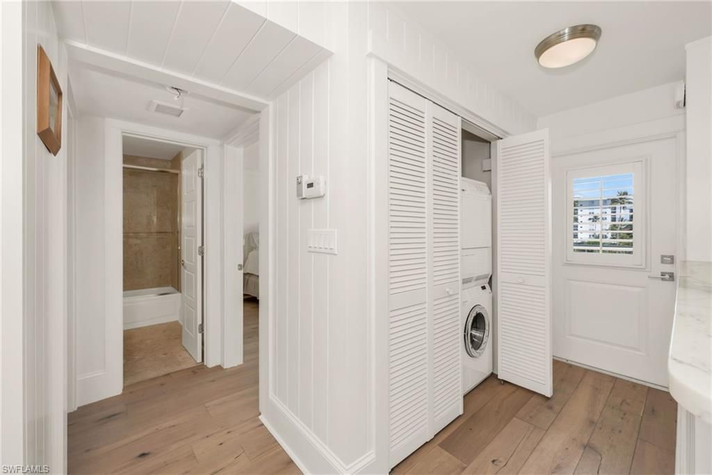 2121 Gulf Shore Blvd N, Unit 206, Naples, FL 34102 Photo