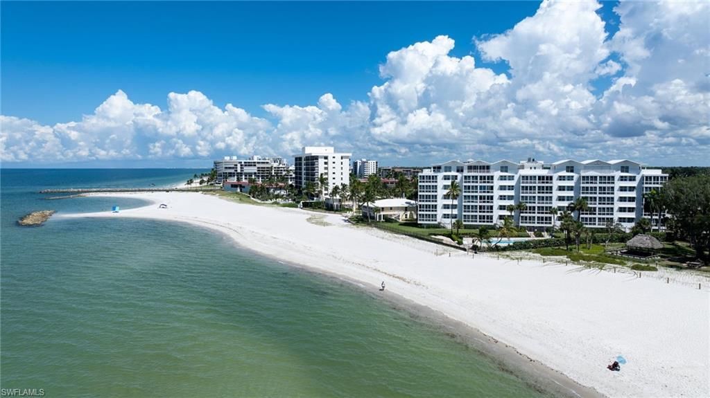 2121 Gulf Shore Blvd N, Unit 206, Naples, FL 34102 Photo