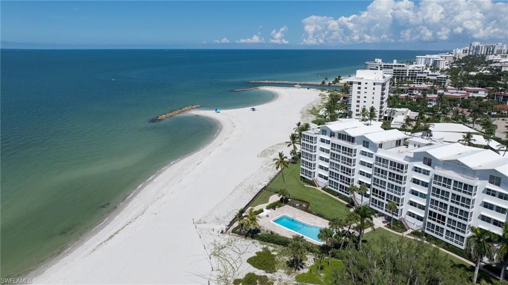 2121 Gulf Shore Blvd N, Unit 206, Naples, FL 34102 Photo