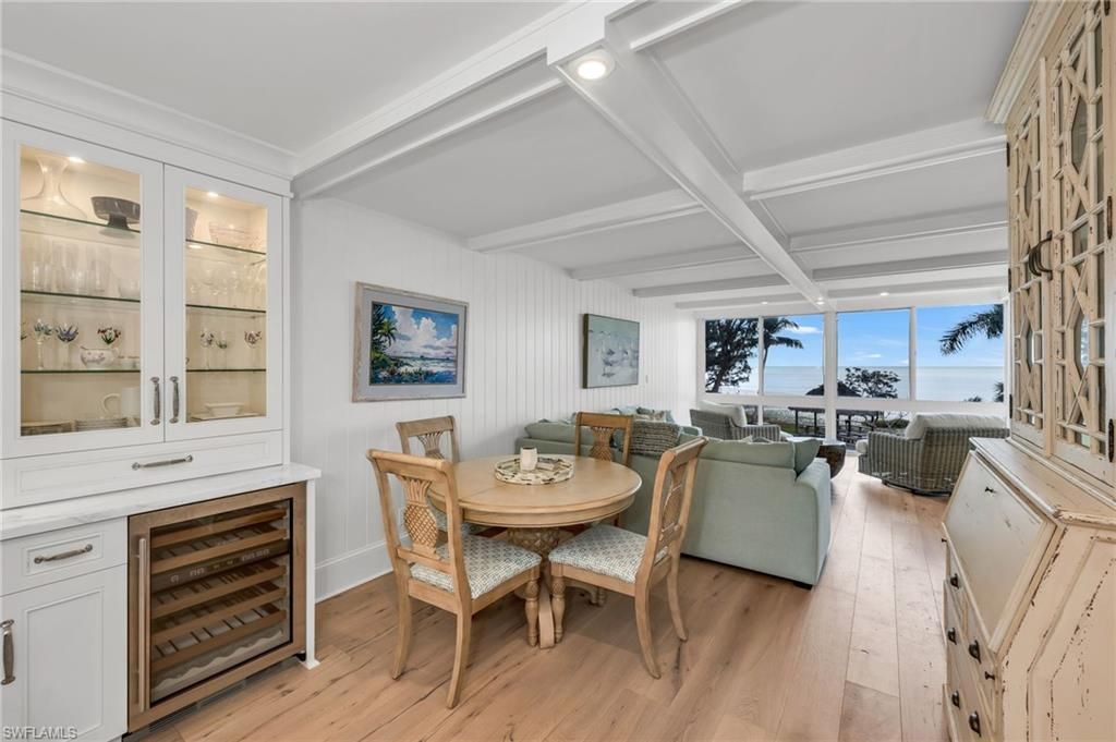 2121 Gulf Shore Blvd N, Unit 206, Naples, FL 34102 Photo