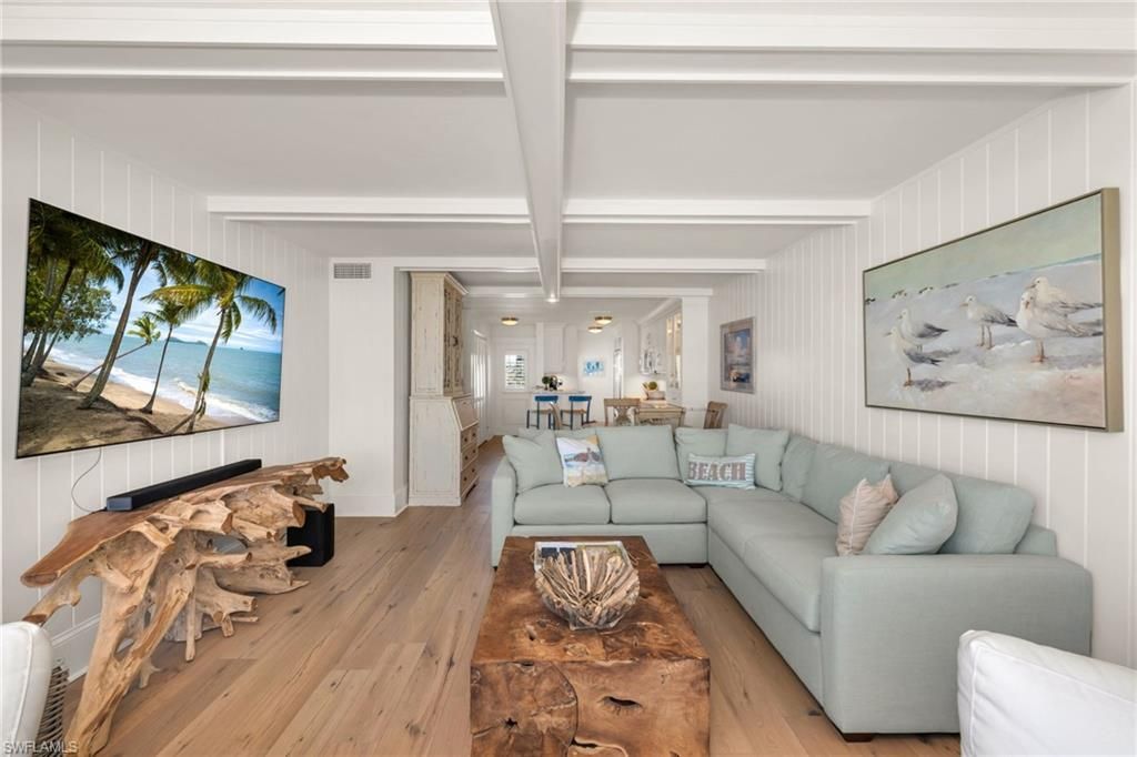 2121 Gulf Shore Blvd N, Unit 206, Naples, FL 34102 Photo