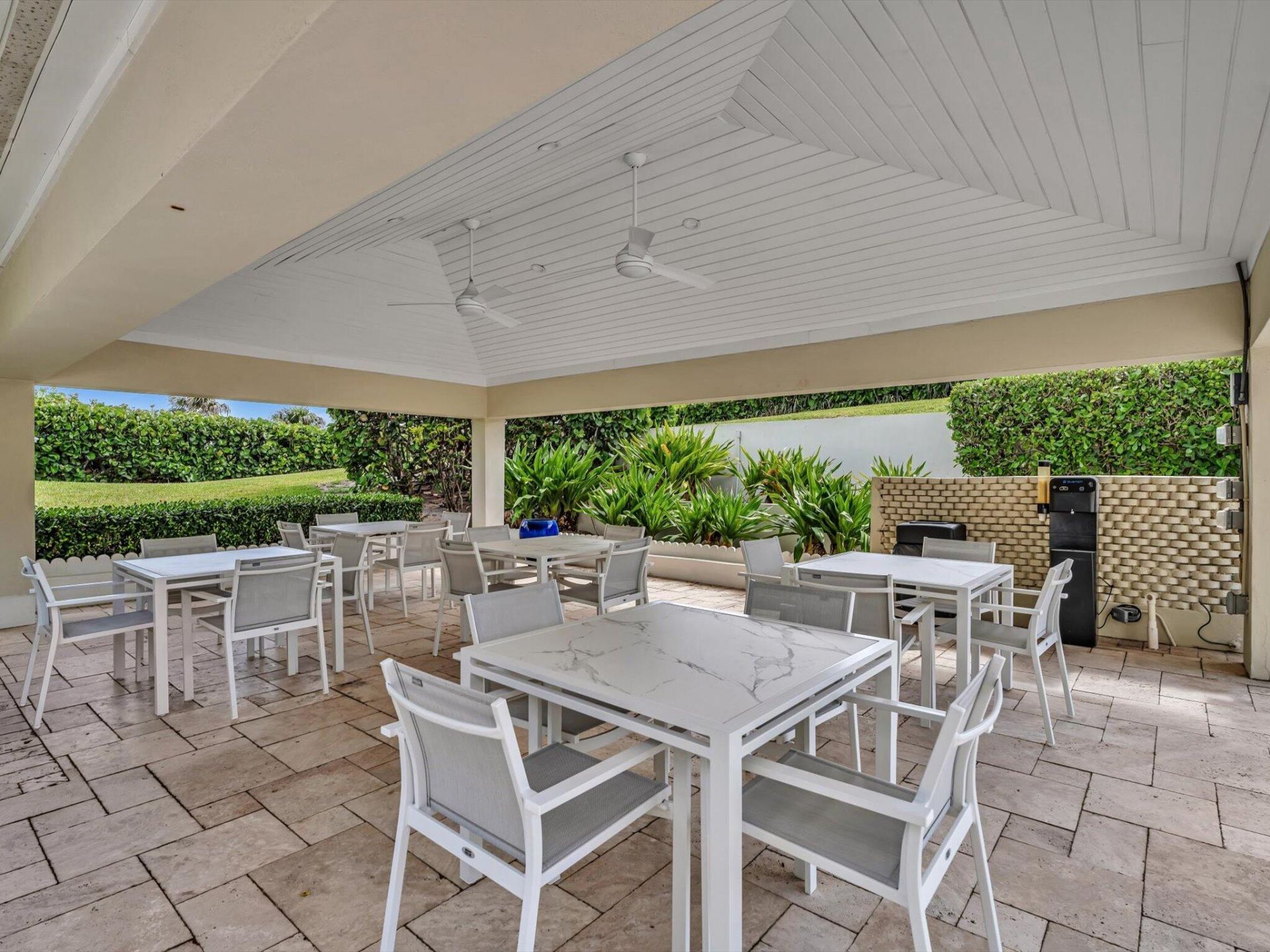 3300 S Ocean Boulevard, Unit 108s, Palm Beach, FL 33480 Photo