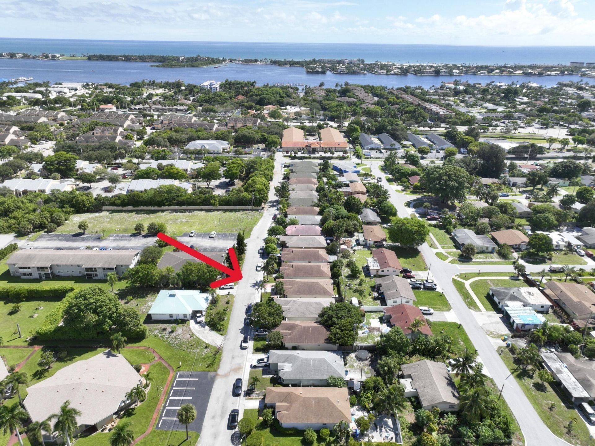 416 Circle Drive S, Boynton Beach, FL 33435 Photo