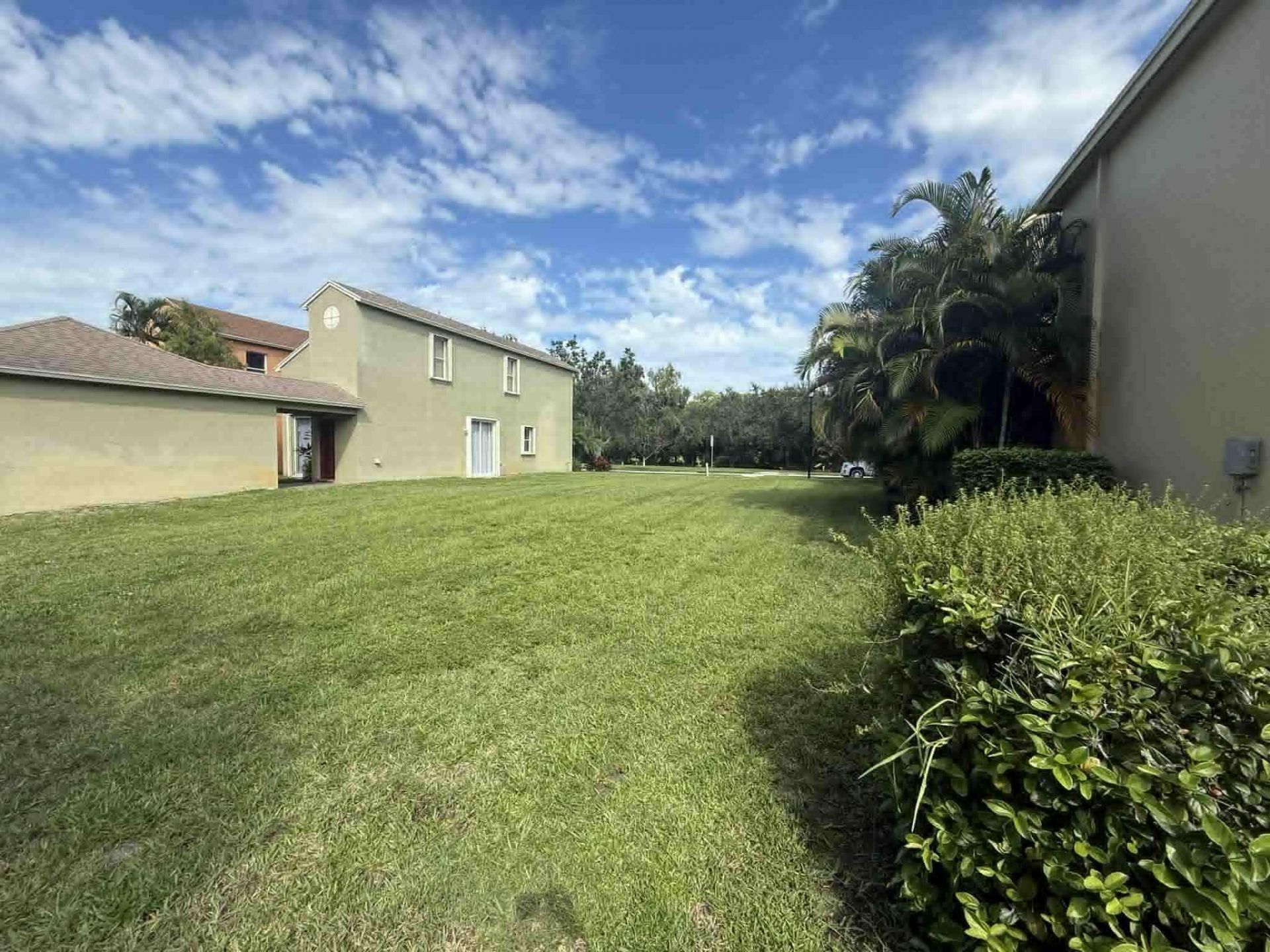 2527 SE Ruskin Drive, Port Saint Lucie, FL 34952 Photo