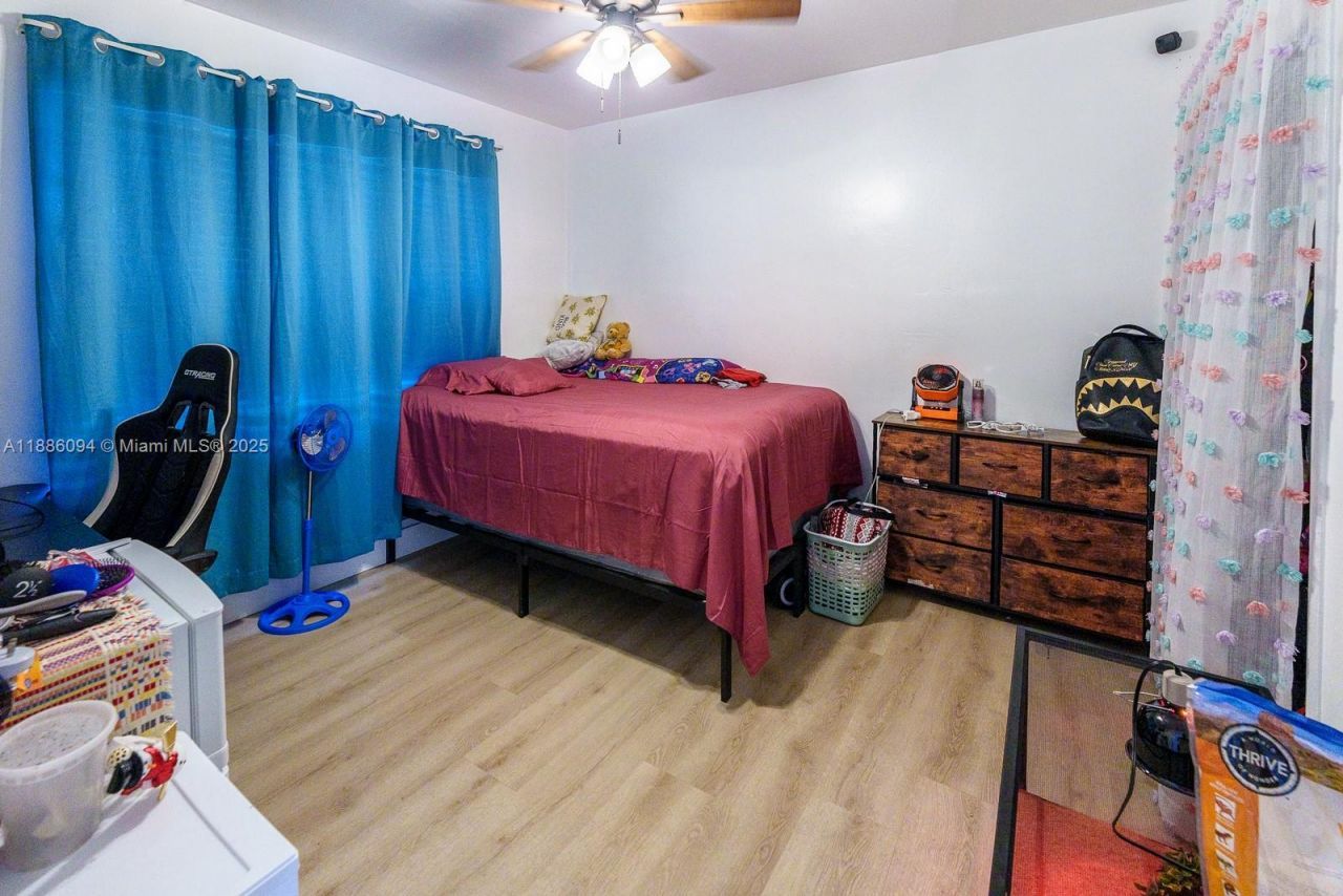 1737-1739 NW 47th Ter, Miami, FL 33142 Photo