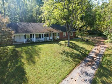 69 Farmhouse Rd , Rockbridge Baths, VA 24473