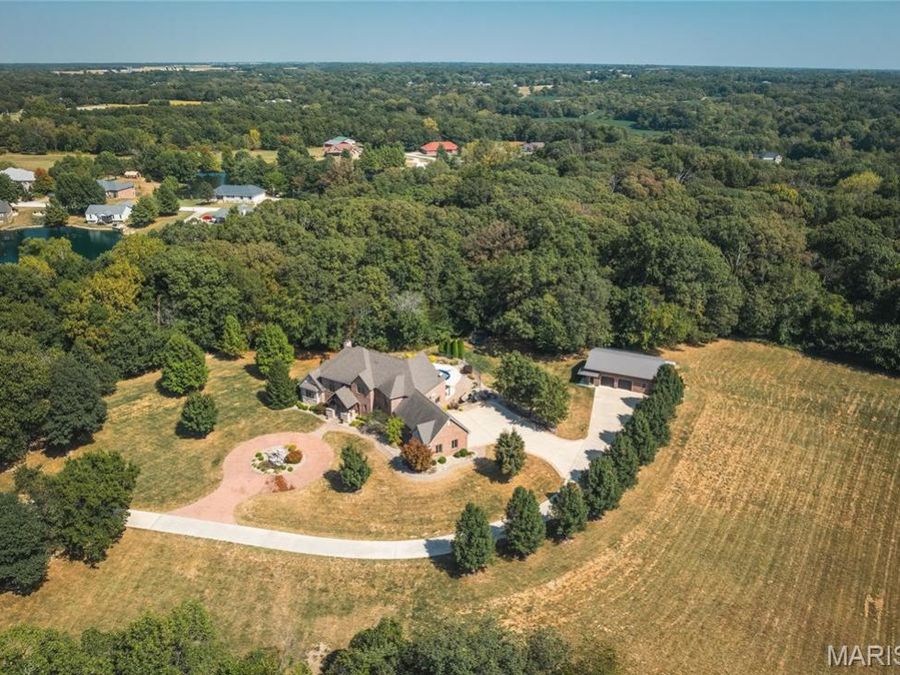 Property Image 12