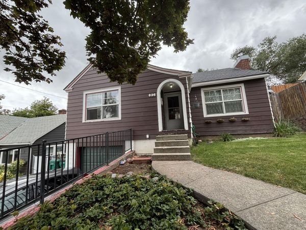 636 Roseway Drive, Klamath Falls, OR 97601