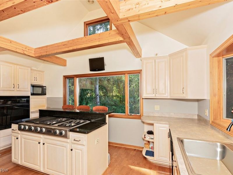 4959 Ridge Road, Wadsworth, OH 44281 Photo 7