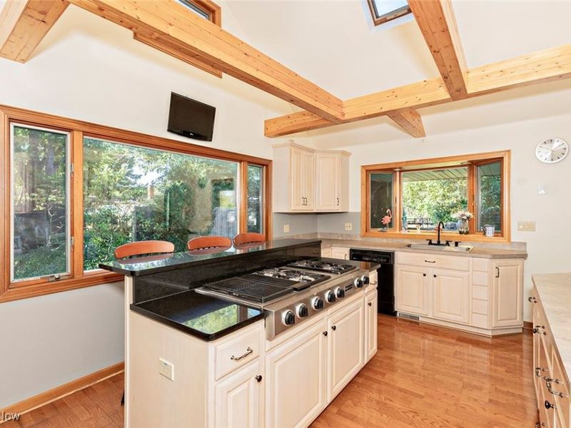 4959 Ridge Road, Wadsworth, OH 44281 Photo 8