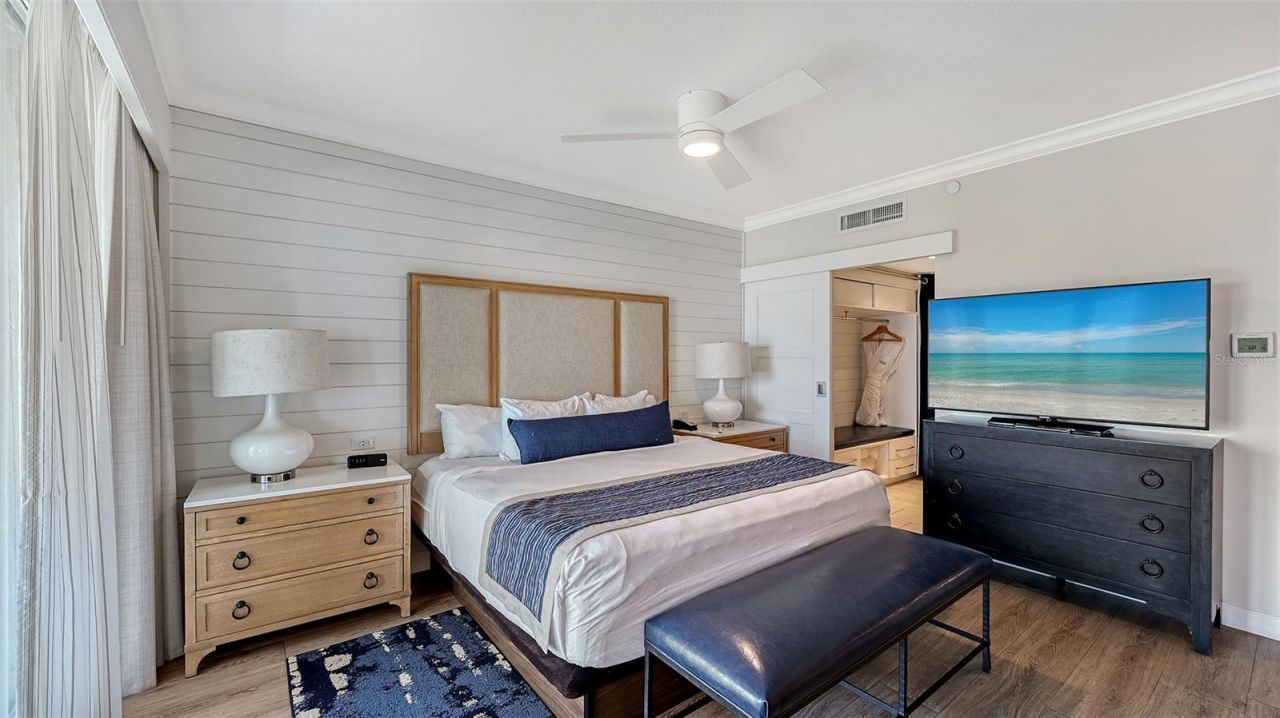 240 Sands Point Road, Unit 4205, Longboat Key, FL 34228 Photo