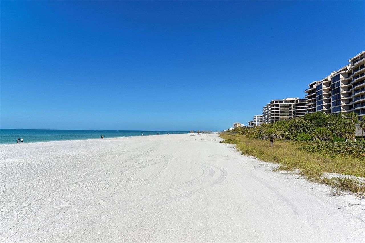 240 Sands Point Road, Unit 4205, Longboat Key, FL 34228 Photo