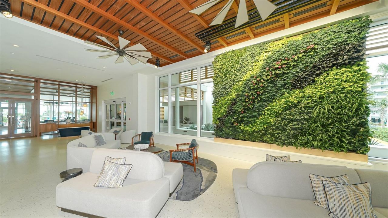 240 Sands Point Road, Unit 4205, Longboat Key, FL 34228 Photo