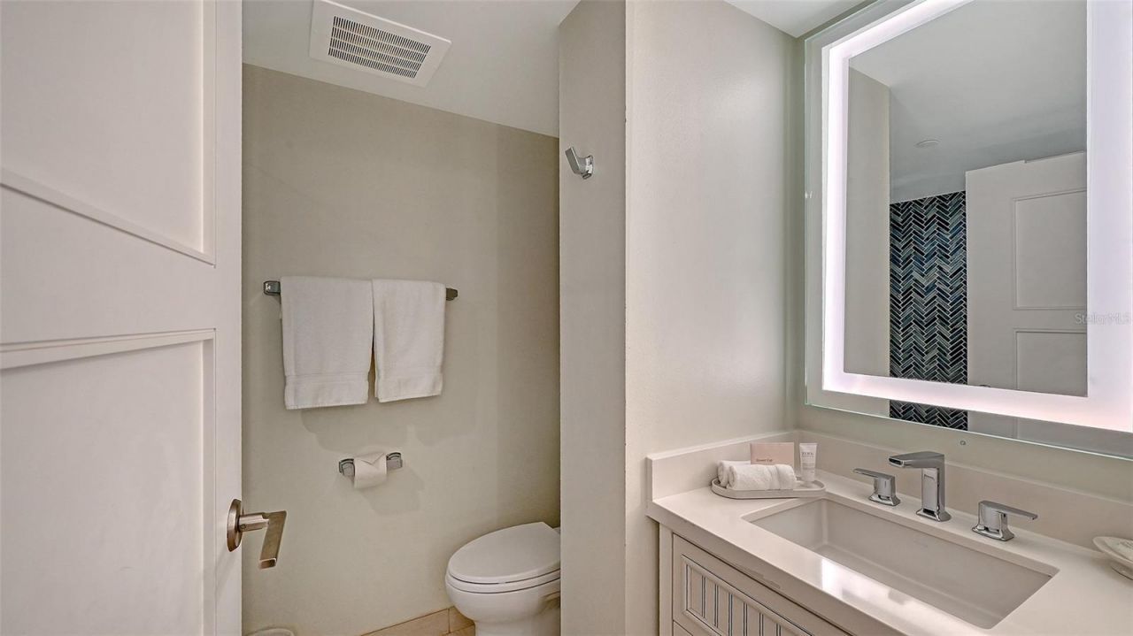 240 Sands Point Road, Unit 4206, Longboat Key, FL 34228 Photo