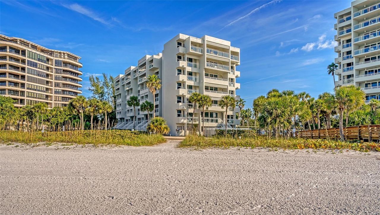 240 Sands Point Road, Unit 4206, Longboat Key, FL 34228 Photo