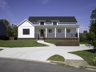 100 Chandler Drive, Danville, KY 40422