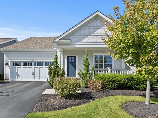 7678 Gateway Boulevard, Powell, OH 43065