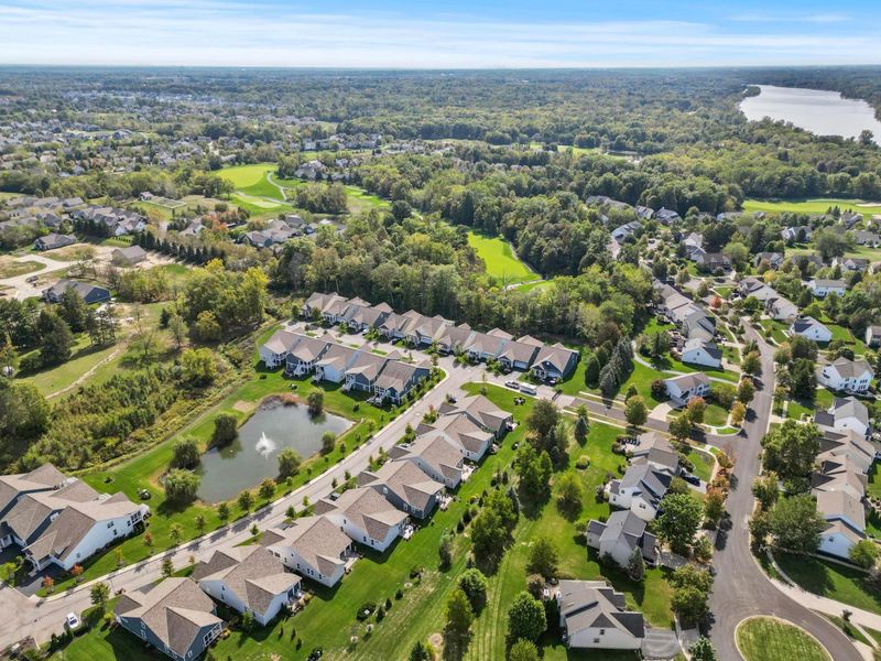 7678 Gateway Boulevard, Powell, OH 43065 Photo 6