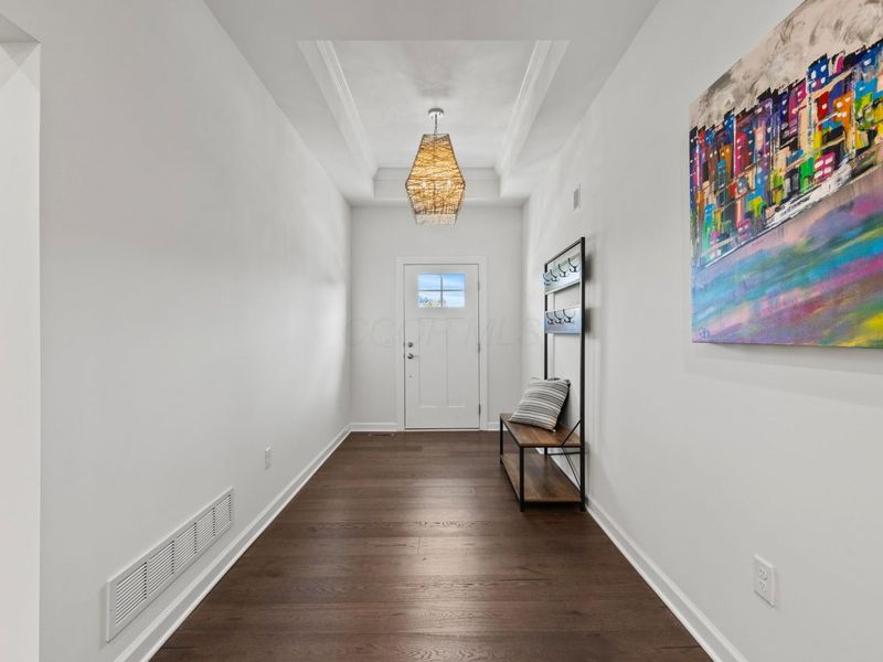 7678 Gateway Boulevard, Powell, OH 43065 Photo 8